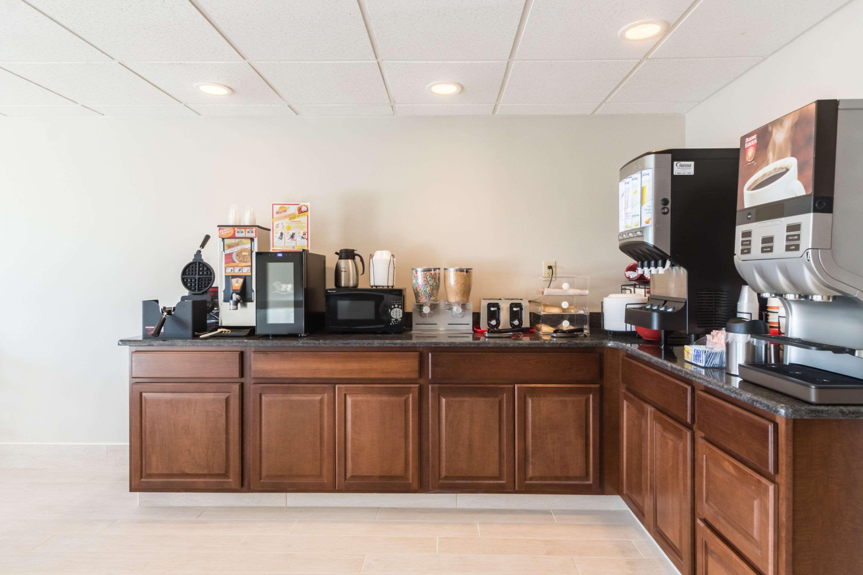 Econo Lodge Harrisburg - Southwest Of Hershey Area Экстерьер фото