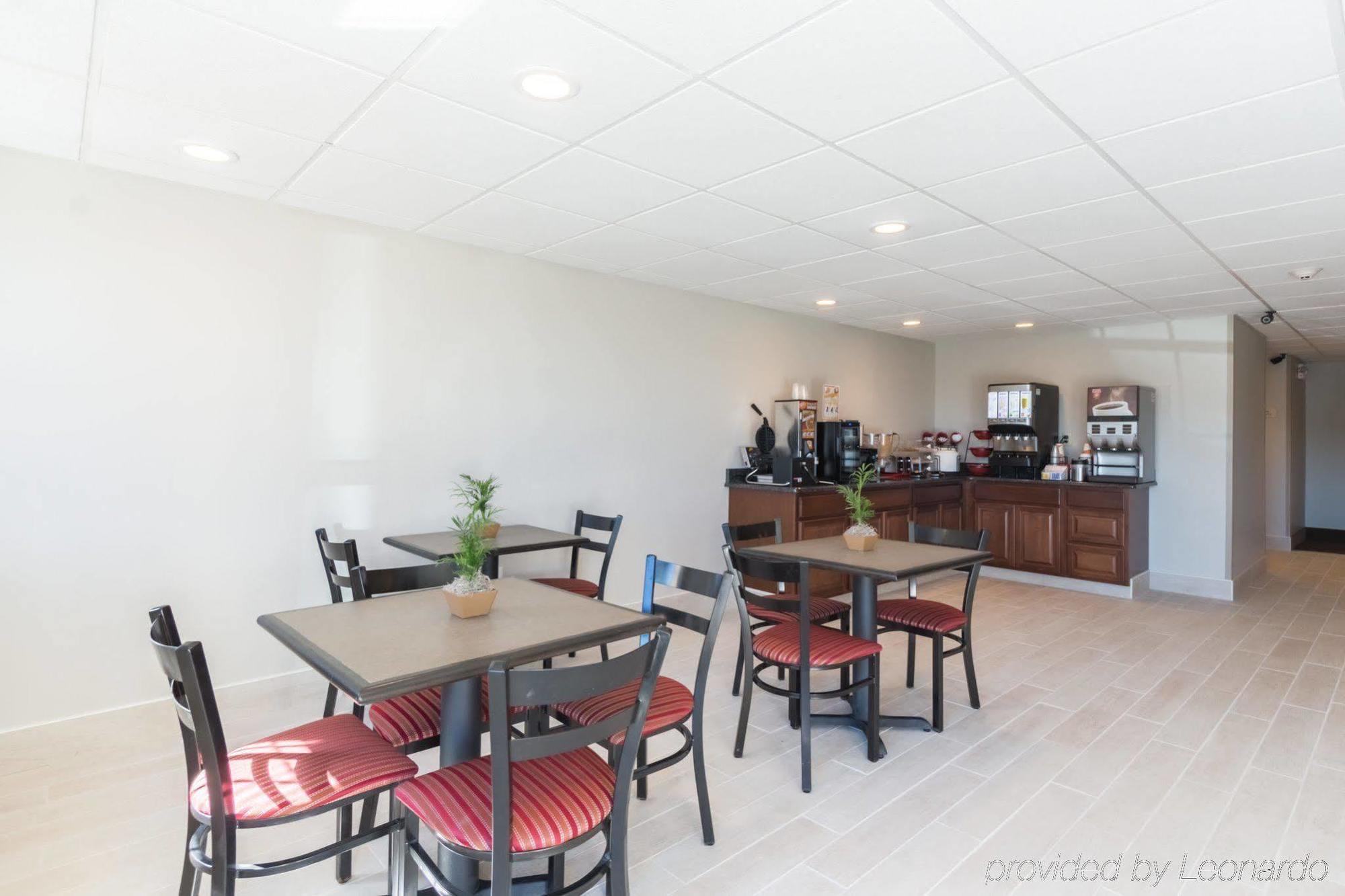 Econo Lodge Harrisburg - Southwest Of Hershey Area Экстерьер фото